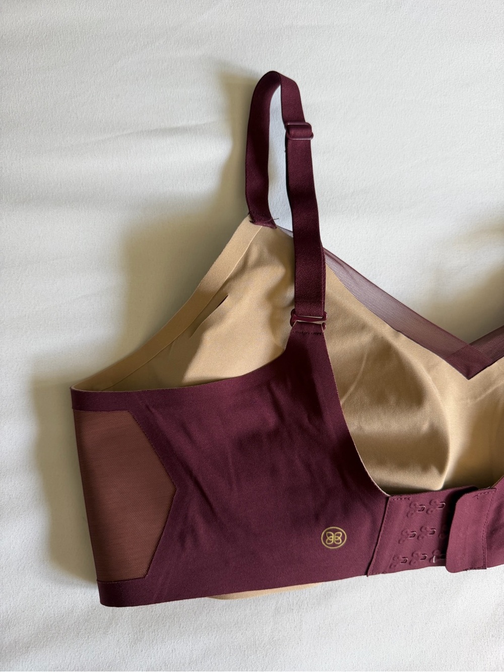 Honeylove Burgundy CrossOver Mesh Wireless Smoothing Bra - Picture 8 of 13
